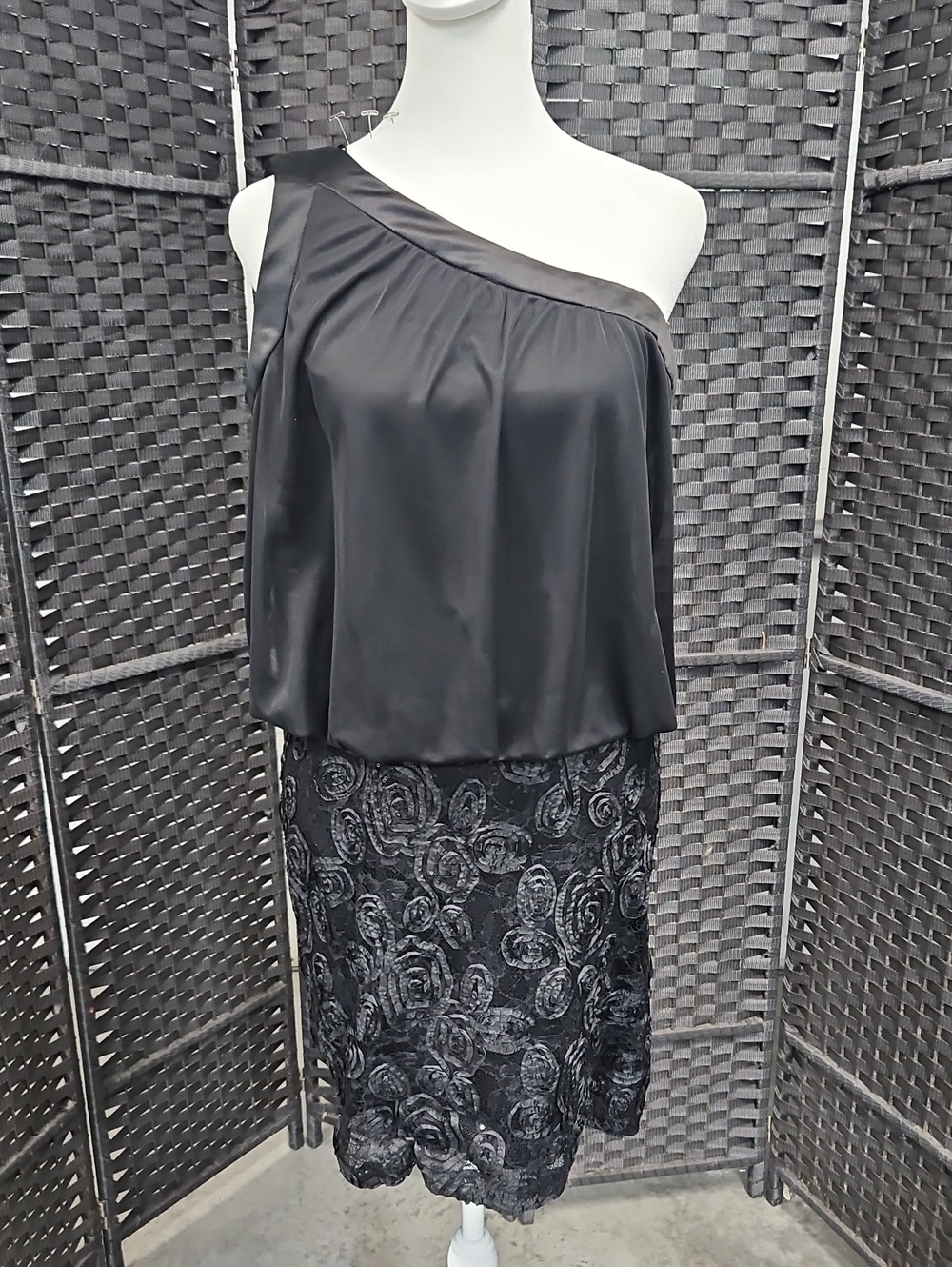 Size 8/10 Black One Shoulder Chiffon Blouson Lace Floral Jackie Jon New York